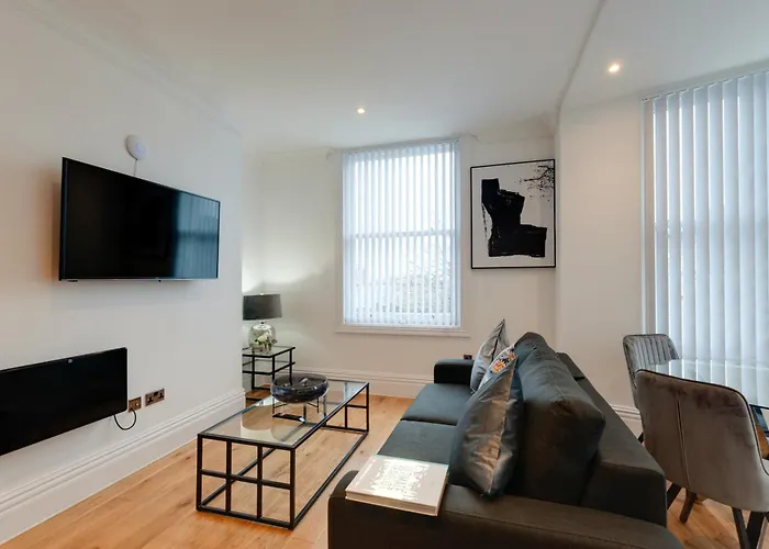 80 By Elite Aparthotel Liverpool